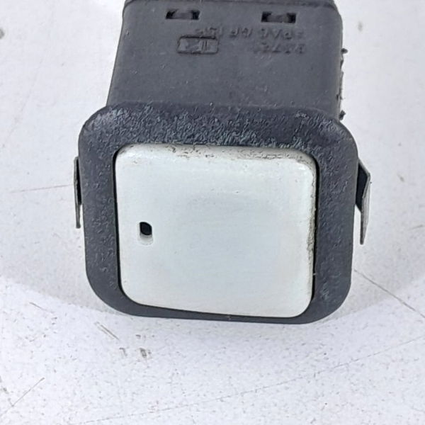 Botao Abertura Tampa Traseir Discovery 2011 A 2015 Orig