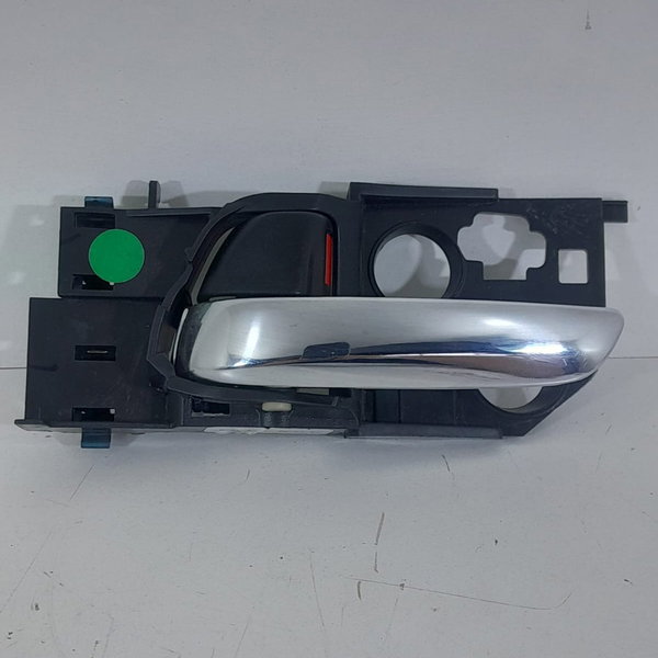 Macaneta Interna Porta Honda Hrv Traseira Esquerda 2015/2021 Prateado Traseira