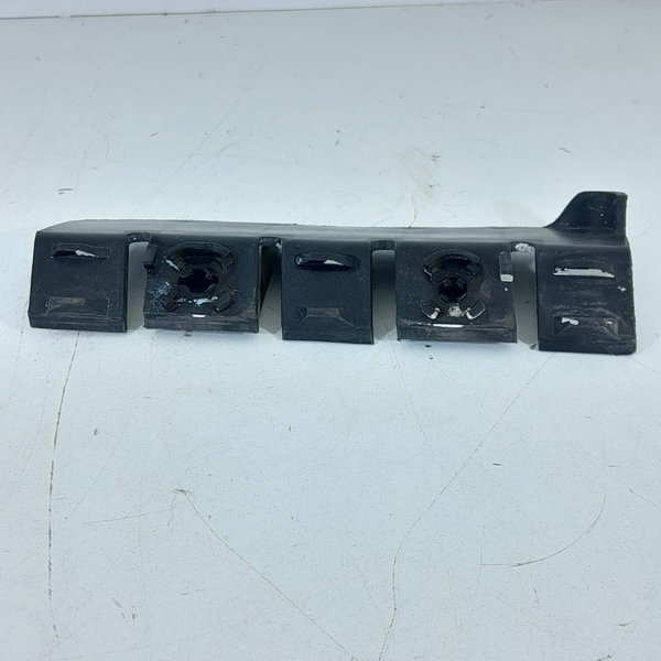 Guia Parachoque Discovery 4 Traseiro Esq 2010/2015 Dql000091