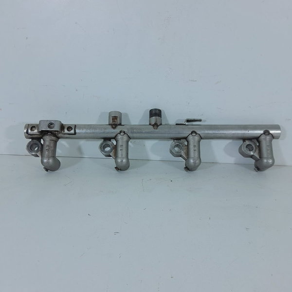 Flauta Bico Injetor Mercedes C180 C200 2011 2012 A2710705495