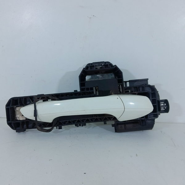 Macaneta Externa Mercedes C180 C200 T D 08/2014 A2047601634 Branco Traseira