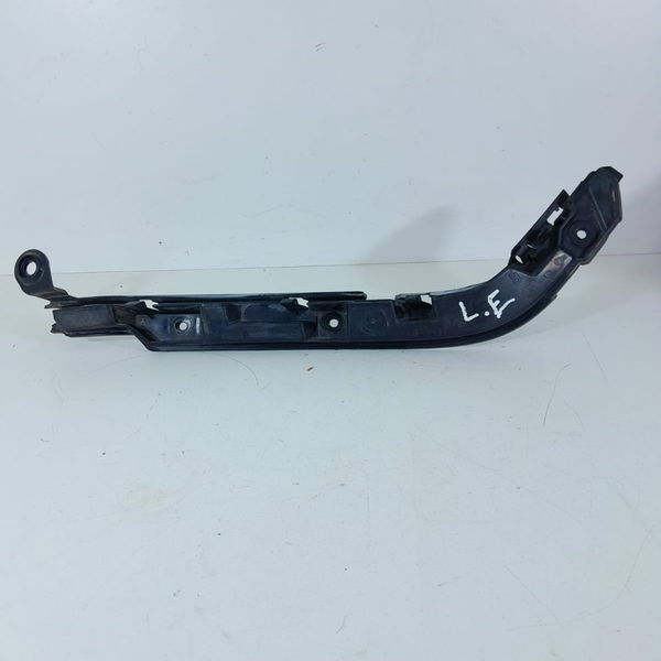 Guia Parachoque Bmw 118 120i 130 Trase Esq 2004/2011 7058517