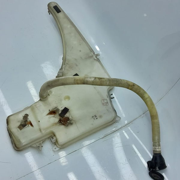 Reservatorio Agua Parabrisa Bmw 118 120i 2005/2010 712423109