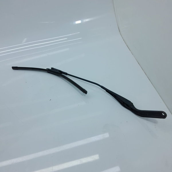 Braco Limpador Parabrisa Bmw 118 120 130 Esq 2005/2011