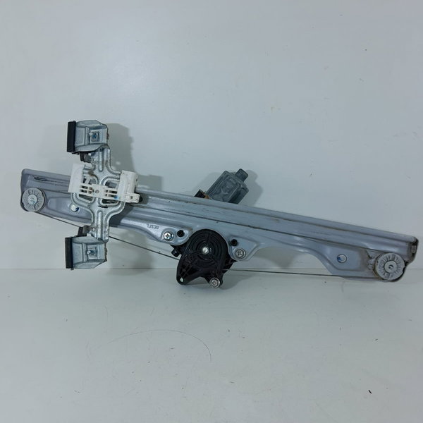 Maquina Vidro Tracker 2021 2022 2023 Diant Esquerda /31988