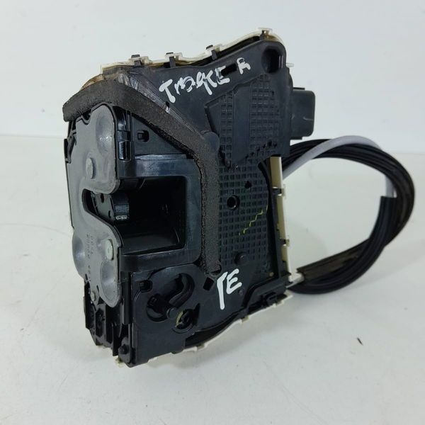 Fechadura Porta Tracker Onix Trseira Esq 2020/2024 26317124