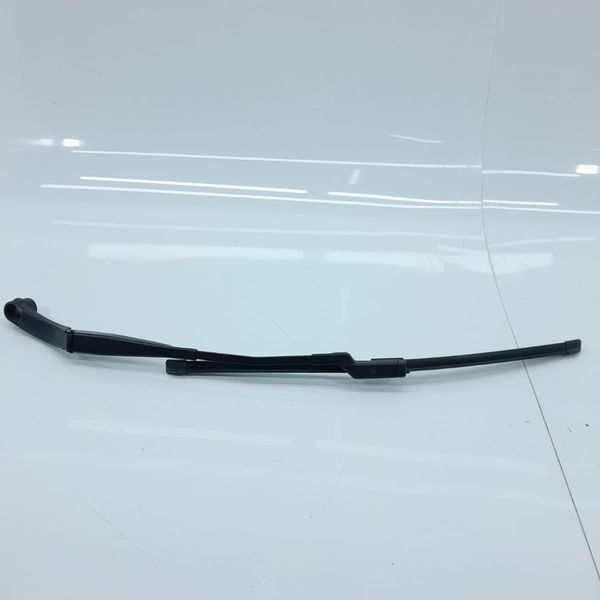 Braco Limpador Tracker Esquerdo 2020 2021 2022 2023 2024 Esquerdo