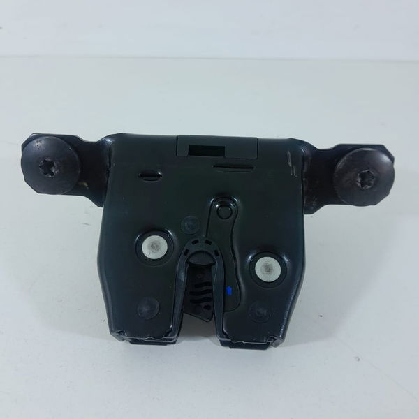 Fechadura Tampa Traseira Onix T Tracker T 2020/2024 26272897