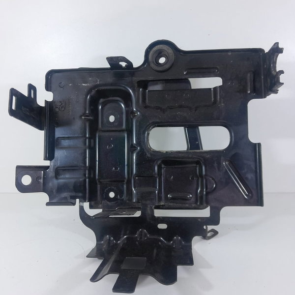 Suporte Bateria Tracker 2020 2021 2022 2023 2024 26300275