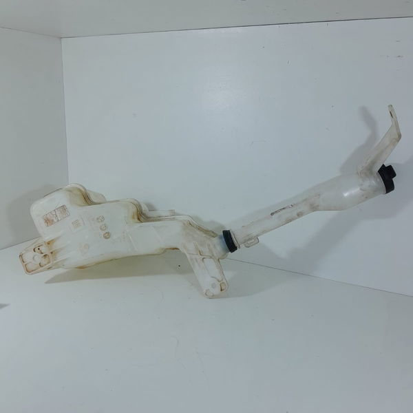 Reservatorio Agua Parabrisa Tracker 2021/2025 26321787