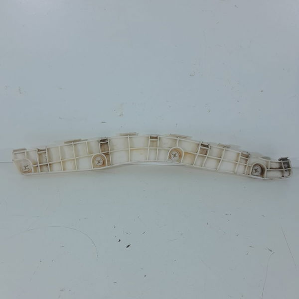 Guia Parachoque Pajero Full Traseiro Direito 2006/2016