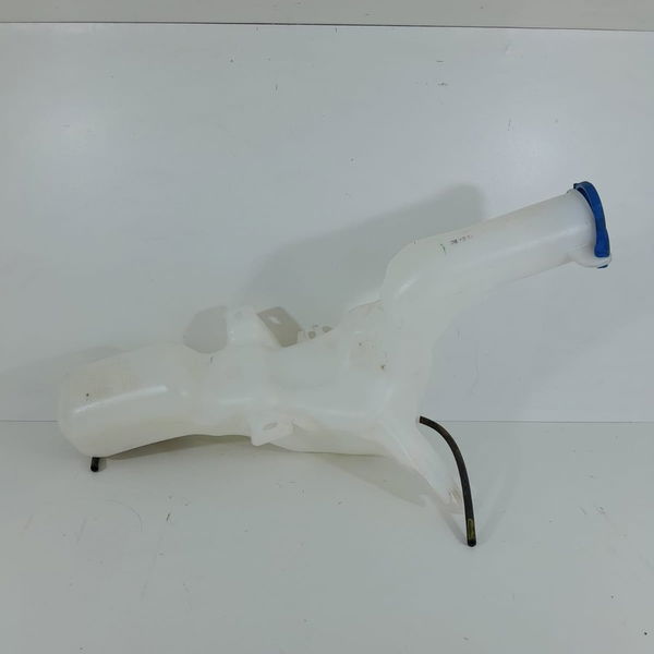 Reservatorio Agua Parabrisa Hb20 2020/2024 98610r1000 /32521