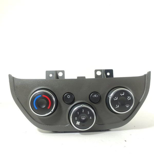 Comando Ar Condicionado Cobalt 2012 2013 2014 2019 94745780