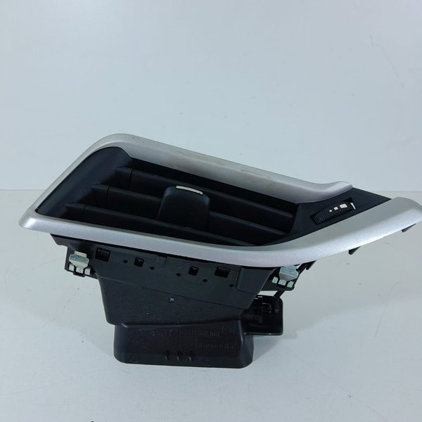 Difusor Ar Peugeot 2008 Direito 2018 2021 2024 9673131677