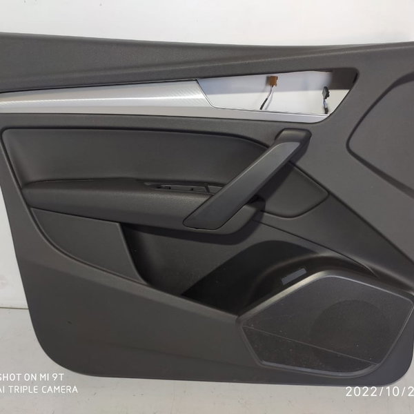 Forro Porta Audi Q5 Dianteiro Esquerdo 2017/2023 Det Preto