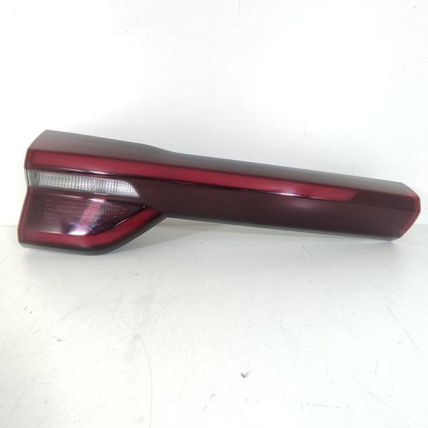 Lanterna Tiggo 8 2019/2022 Esquerda Led Tampa Tras 605000203 Esquerdo/motorista Vermelho