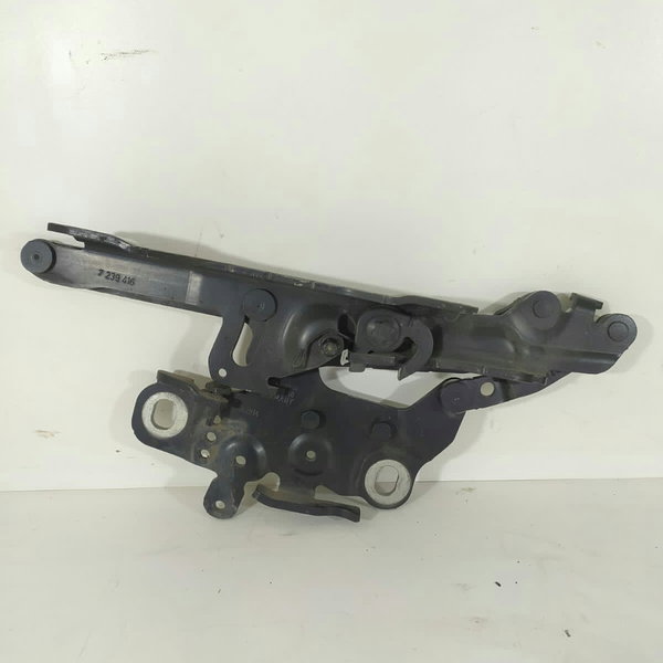 Dobradiça Braço Capo Bmw 320gt 328gt 2012/2018 7239416