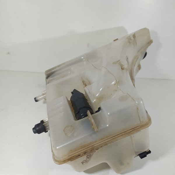 Reservatorio Agua Parabrisa Panamera 2010/2019 97052830105