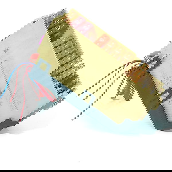 Caixa Fusiveis Audi Q5 A4 A5 A6 2012/2019 4f1941824a