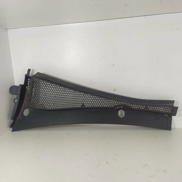 Grade Parabrisa Peugeot 2008 208 Esquerda 18/2024 9677425380