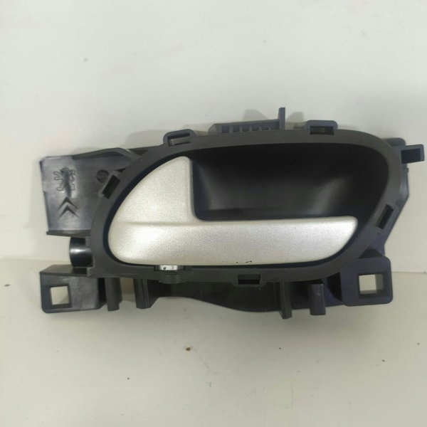 Macaneta Interna Esquerda Peugeot 2008 2024 Original