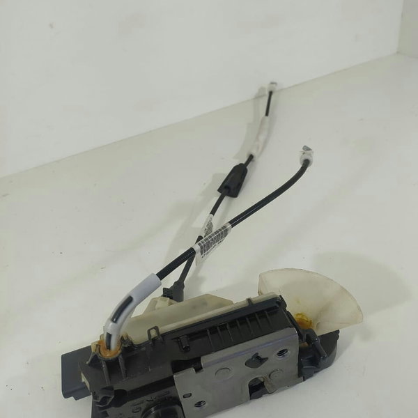 Fechadura Porta Peugeot 2008 Dianteira Esquerda 2015/2024