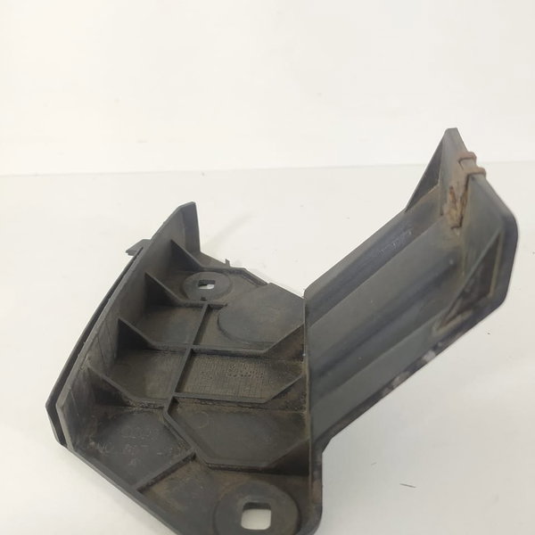 Guia Parachoque Audi Tt Traseiro Direito 1998/2006 8n0807484