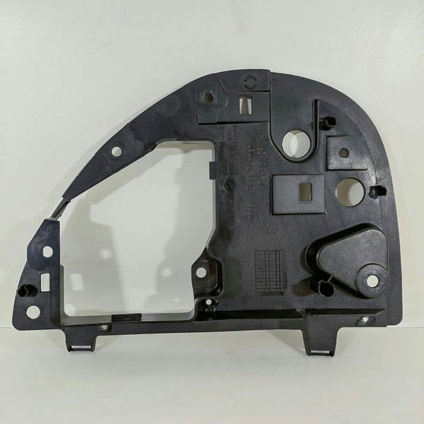 Suporte Caixa Fusivel Audi Tt Mk1 1998/2005 Det