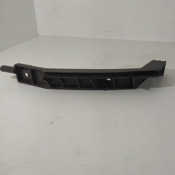 Guia Parachoque Audi Tt Traseiro Direito 1998/2006 8n0807454