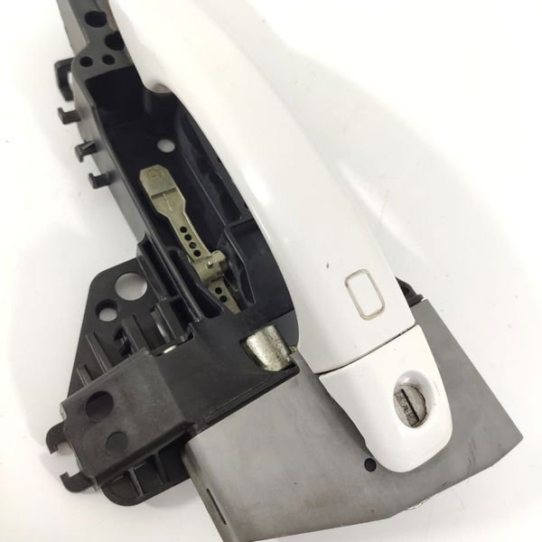 Macaneta Externa Audi Q5 Dianteira Esquerda 2012/2016 Orig Branco Dianteira
