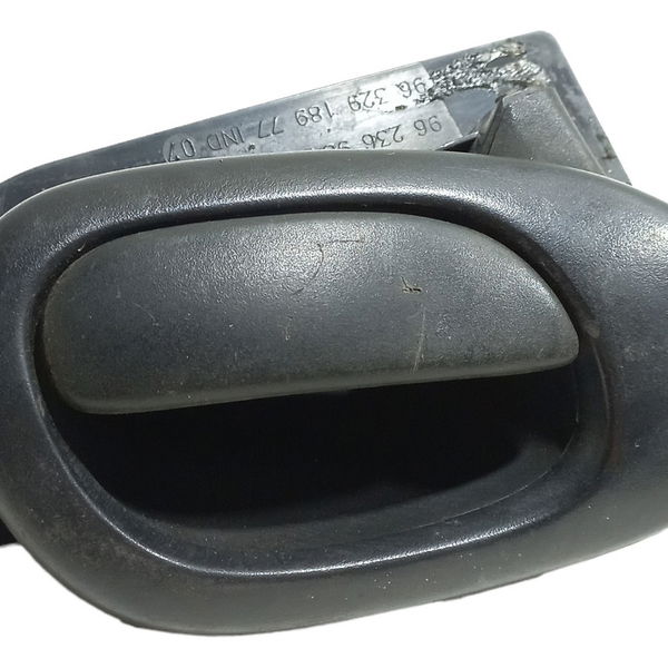 Maçaneta Interna Dianteira Esquerda Peugeot 206 Preto Dianteira