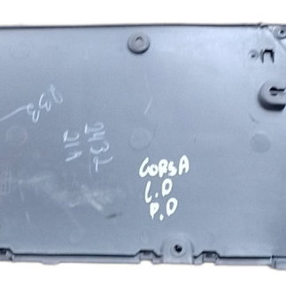 Porta Objetos Dianteiro Direito Gm Corsa 4 Portas Detalhes  Cinza