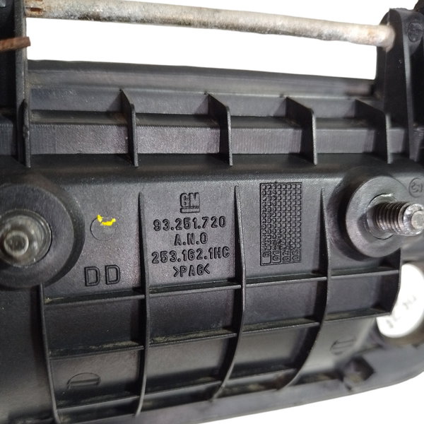 Maçaneta Externa Direita Gm Corsa 2003 Preto Dianteira