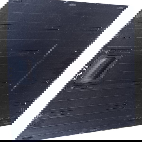 Tampão Estepe Porta Malas Mitsubishi Airtrek 2008 2009 Preto