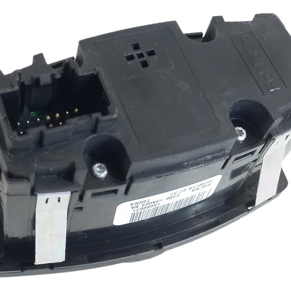 Botão Comando Luz Farol Milha Porta Malas Ford Ka 2016