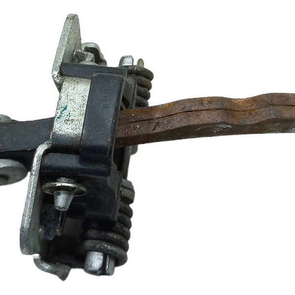 Limitador Porta Traseira Esquerda Volkswagen Crossfox 2014