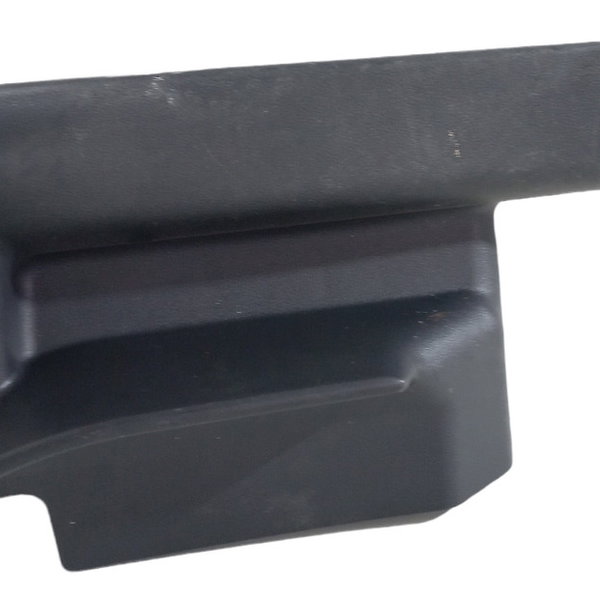 Acabamento Soleira Traseira Esquerda Kia Sportage 2010