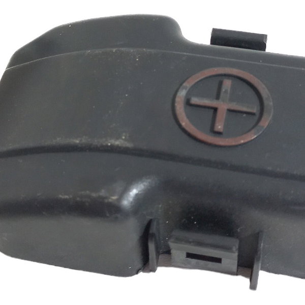 Acabamento Tampa Polo Positivo Bateria Hyundai I30 2011