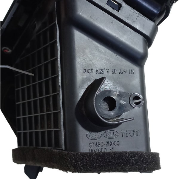 Difusor Ar Lado Esquerdo Hyundai I30 2011