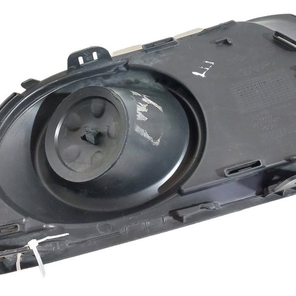 Grade Farol Milha Esquerdo Renault Sandero 2017 Esquerdo