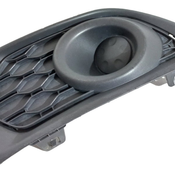 Grade Farol Milha Esquerdo Renault Sandero 2017 Esquerdo
