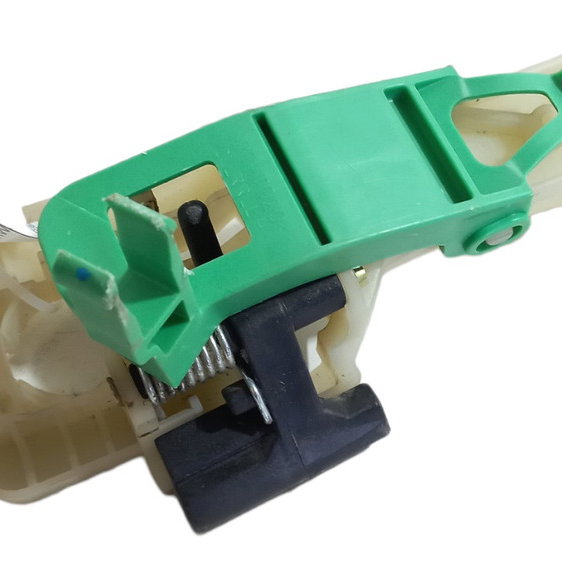 Suporte Maçaneta Traseira Esquerda Hyundai I30 2011 X Traseira