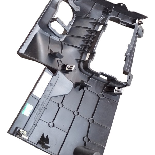 Moldura Botão Farol Caixa Fusível Chevrolet Onix 2019