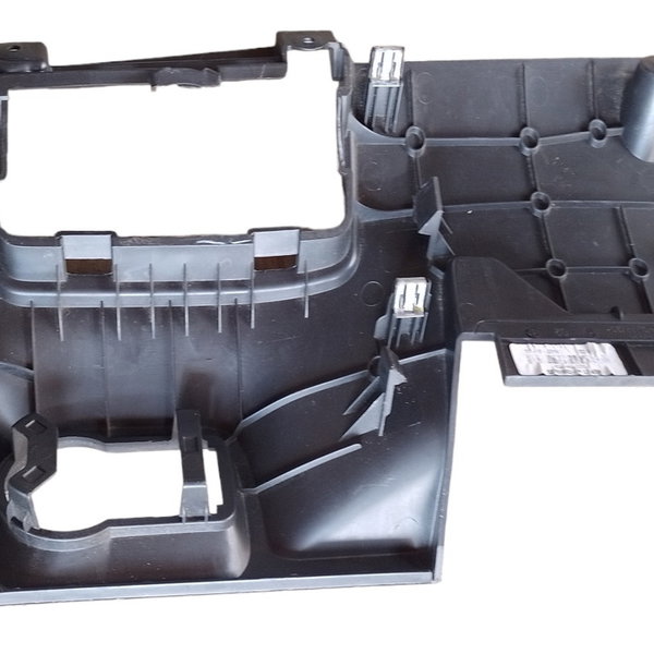 Moldura Botão Farol Caixa Fusível Chevrolet Onix 2019