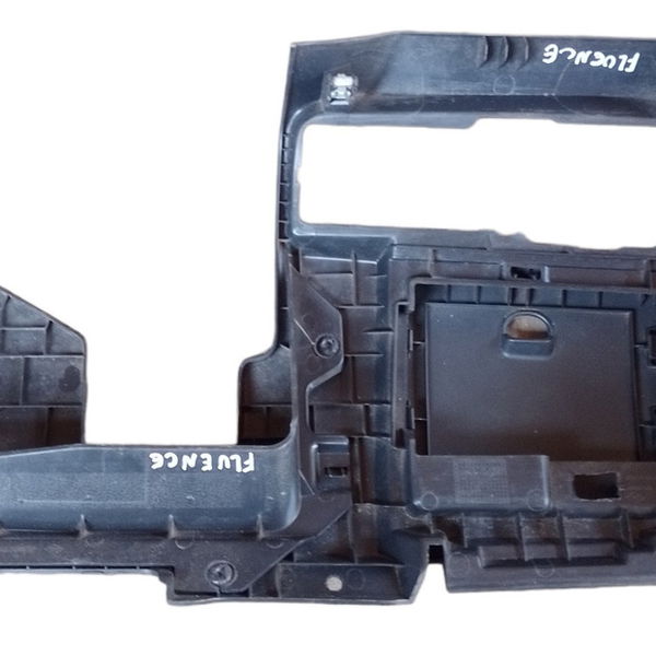 Moldura Inferior Painel Tampa Fusível Renault Fluence 2011