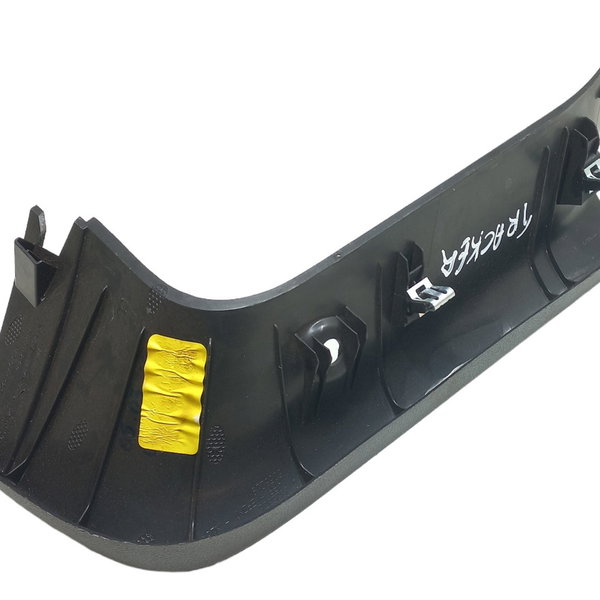 Acabamento Interno Esquerdo Tampa Traseira Gm Tracker 2019