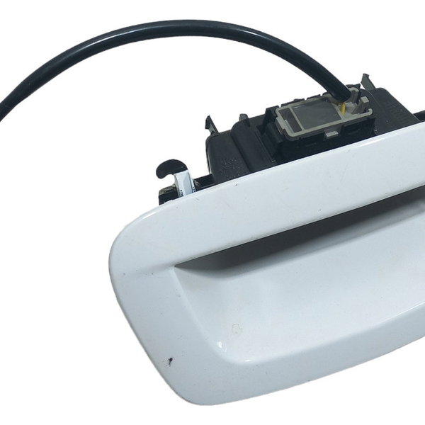 Maçaneta Traseira Tampa Porta Malas Chevrolet Tracker 2019