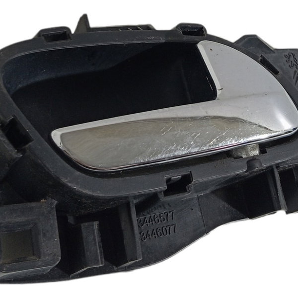 Maçaneta Interna Dianteira Direita Citroen C3 2014 2015  Dianteira/traseira