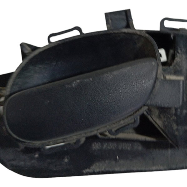 Maçaneta Interna Traseira Direita Peugeot 206 207 2003 04  Dianteira/traseira