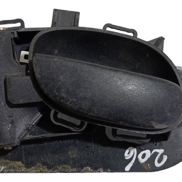 Maçaneta Interna Dianteira Esquerda Peugeot 206 2004 05 06 Preto Dianteira/traseira